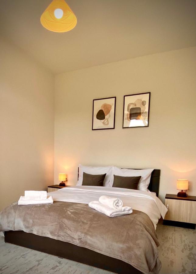 Cozy & Modern 1Br Apart For 4 Guests Next To Medical University & Free Parking Stara Zagora Buitenkant foto