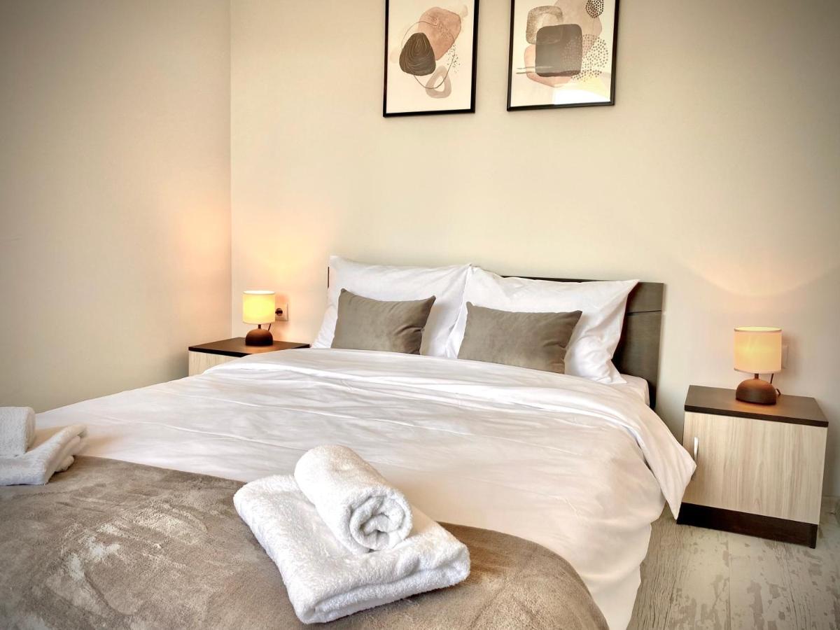 Cozy & Modern 1Br Apart For 4 Guests Next To Medical University & Free Parking Stara Zagora Buitenkant foto